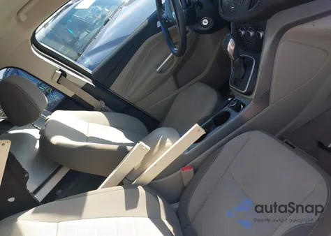 2014 Ford Escape Se z USA, uszkodzony, nr VIN 1FMCU0GXXEUB40220